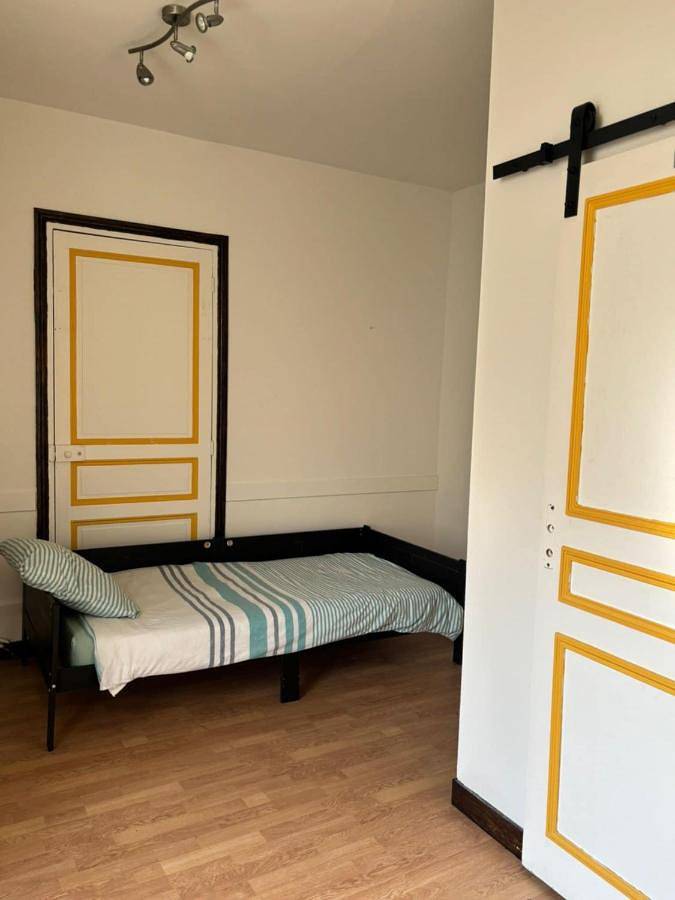 Gîte pour 4 personnes, avec terrasse à Chef-Boutonne - 3