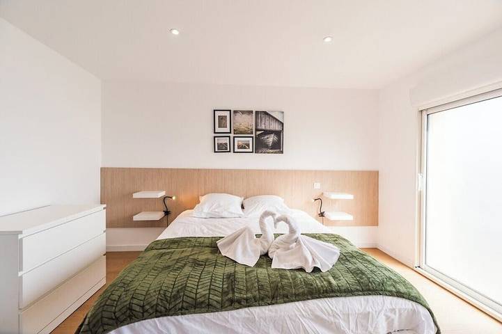 Location de vacances pour 14 personnes, avec balcon à Saint-Carreuc - 3