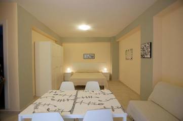 Gîte pour 3 personnes, avec balcon à Letojanni