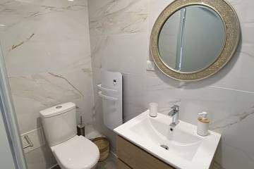 Appartement De Vacances pour 2 Personnes dans Saint-Quentin, Aisne, Photo 4