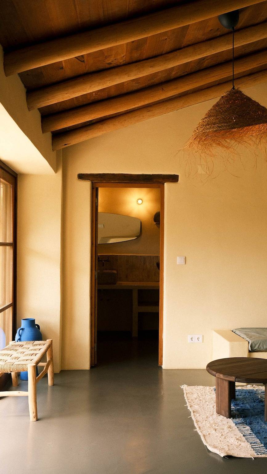 Ganze Wohnung, Apartment „Maré“ mit Bergblick, privater Terrasse und Wlan in São Teotónio, Costa Alentejana