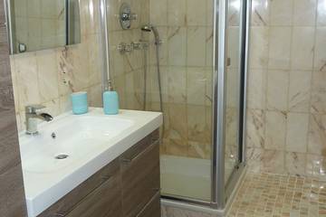 Appartement De Vacances pour 4 Personnes dans Saint-Quay-Portrieux, Côte de Goëlo, Photo 4