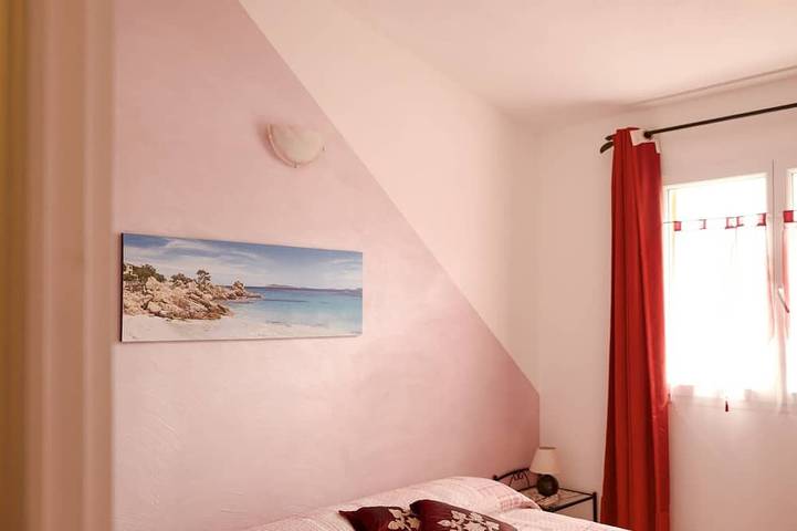 Villa pour 5 personnes, avec jacuzzi et terrasse à Figari - 2