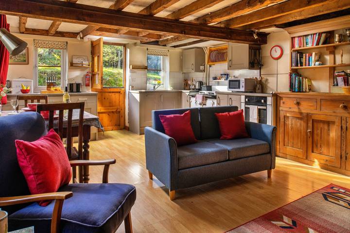 Holiday rental for 2 people, with Garden in Mid-Wales