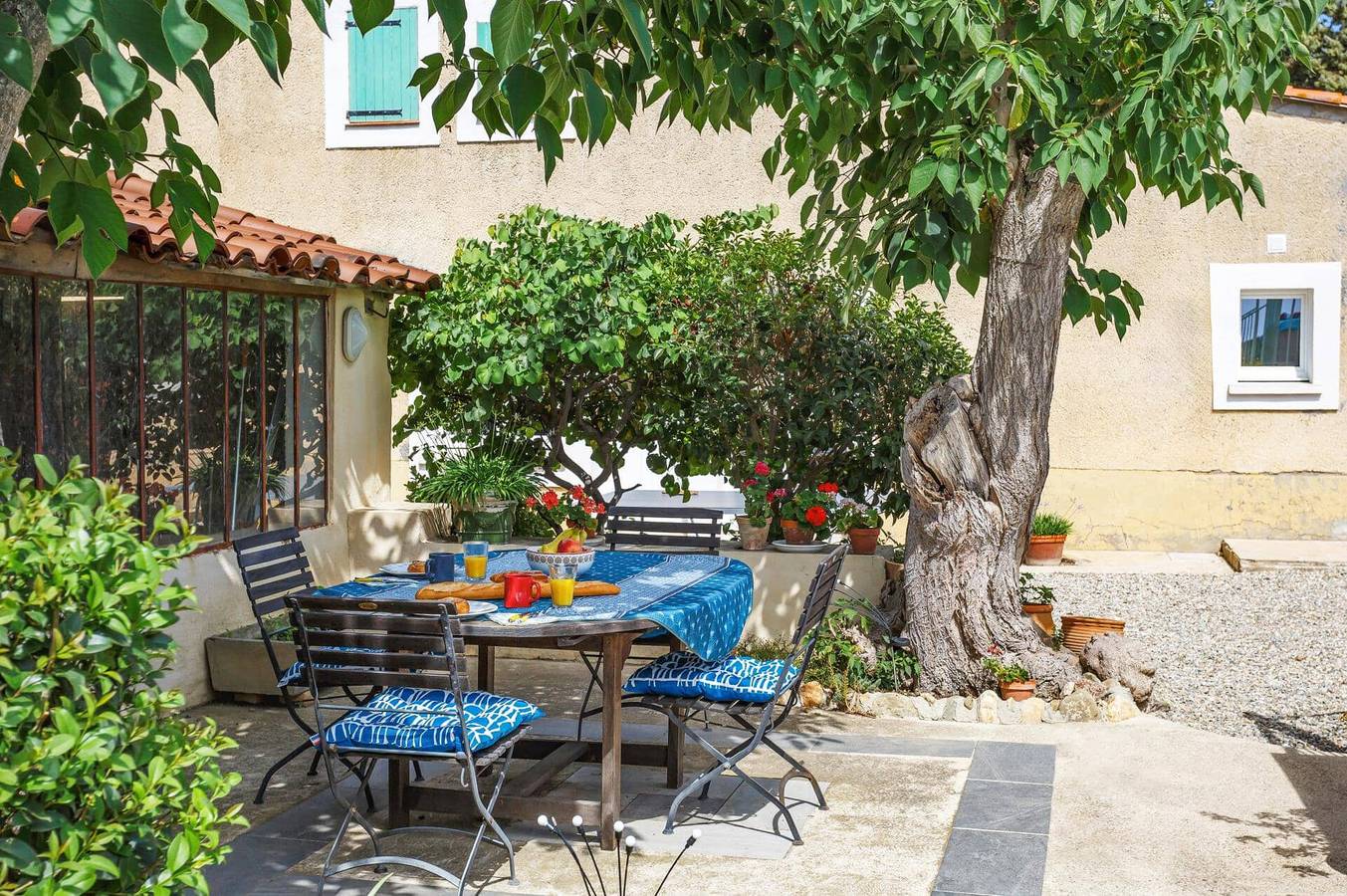 Villa pour 2 personnes avec jardin in Thézan-lès-Béziers, Côte méditerranéenne (France)