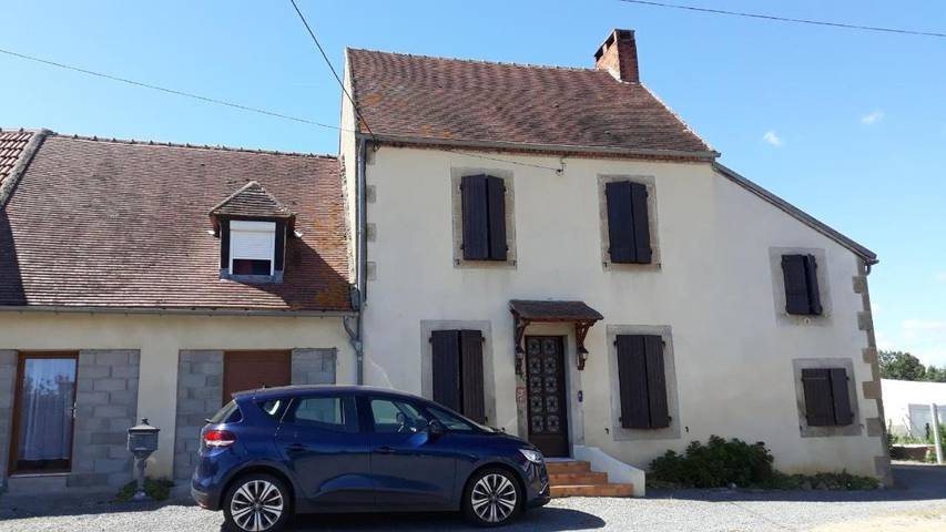 Gîte pour 4 personnes, avec vue et jardin à Hérisson - 3