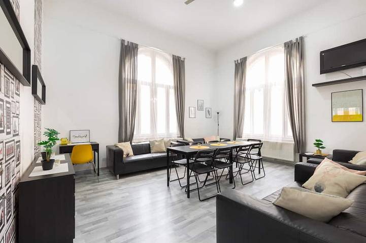 Appartement entier, Family Apartment A/C Free-Breakfast @Old-Town in Budapest, Danube-Ipoly National Park