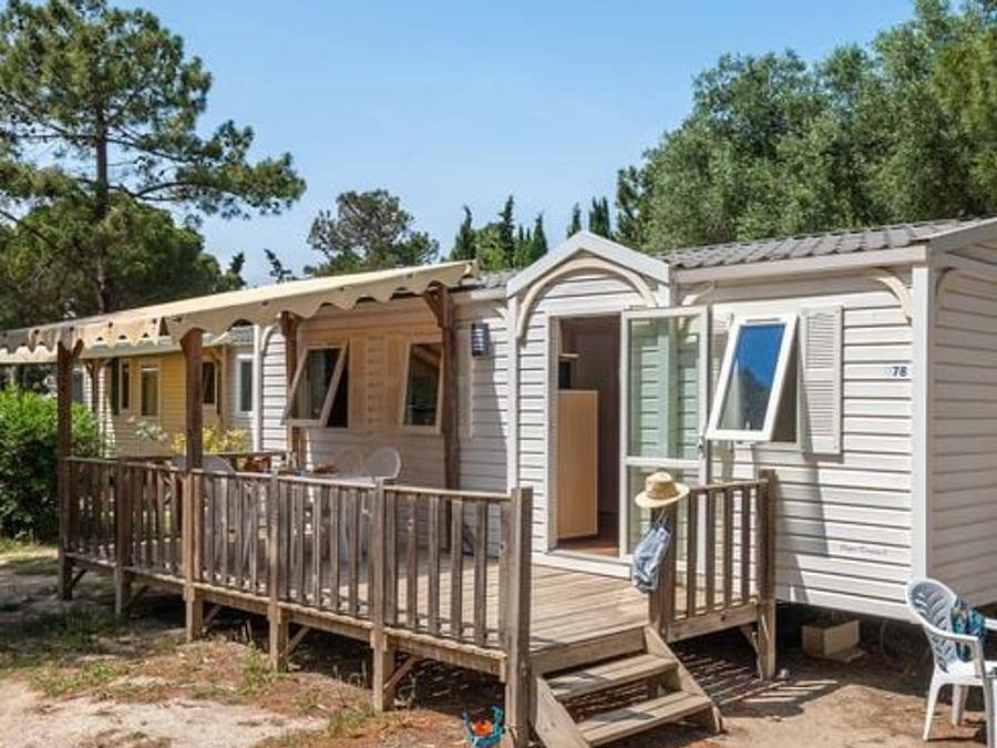 Camping La Marina de Canet - Mobile home 6 persons - Classic | 3 Bedrooms | 6 Pers. | Raised terrace in Canet-en-Roussillon, Côte d'Améthyste