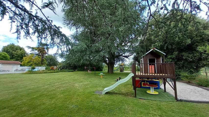 Maison de vacances pour 7 personnes, avec jardin ainsi que vue et piscine - 1