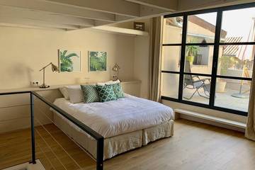 Gîte pour 4 personnes, avec terrasse dans Office De Tourisme D Uzes