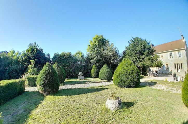 Villa pour 15 personnes, avec vue et jardin, animaux acceptés dans le Jura - 4