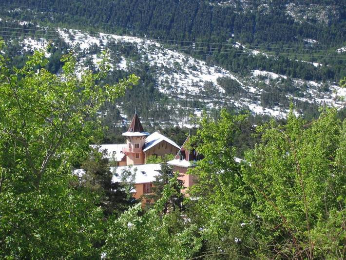 Gîte pour 2 personnes, avec jardin ainsi que vue et balcon à Andon - 2