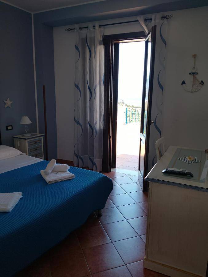 Chambre d’hôte pour 2 personnes, avec terrasse à San Vito Lo Capo - 4