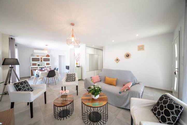 Location de vacances pour 6 personnes, avec terrasse à Saint-Étienne-de-Tulmont - 3