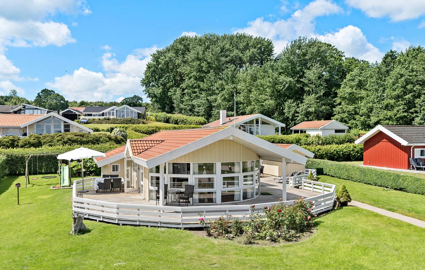 Vacation house for 6 people with yard in Bjert, Little Belt