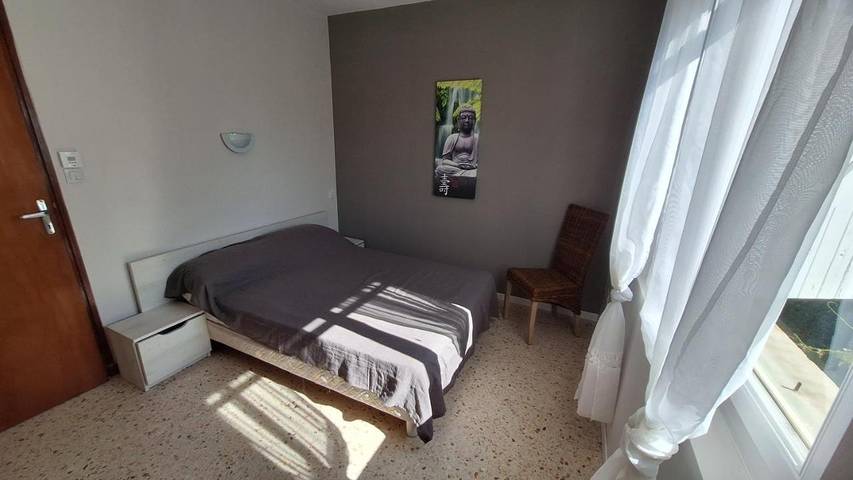 Location de vacances pour 12 personnes, avec jardin et piscine ainsi que vue et terrasse à Bassan - 4