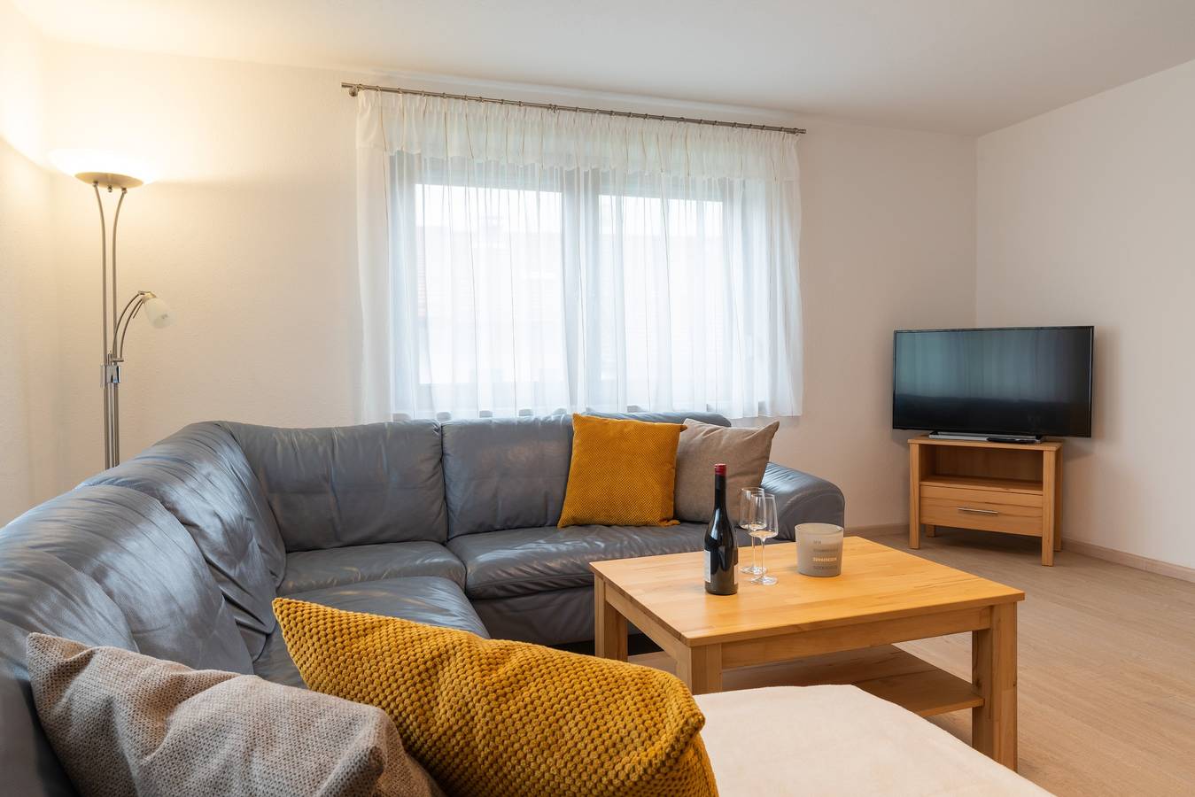 Ganze Ferienwohnung, Ferienwohnungen Maderhof - Ferienwohnung Chiemsee 72 qm in Rimsting, Chiemsee