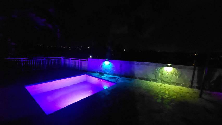 Moderna villa con piscina privada en Le François, 70 m² in Le François, Martinica