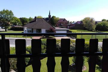 Ferienwohnung für 3 Personen, mit Balkon in Ostrhauderfehn