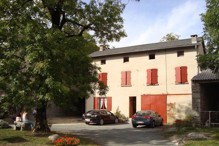 Maison de vacances pour 10 personnes, avec jacuzzi ainsi que terrasse et jardin, animaux acceptés - 1