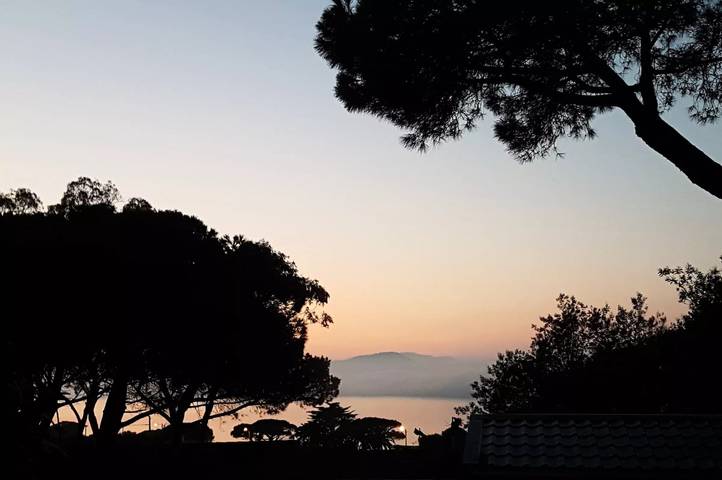 Mobil home pour 5 personnes, avec terrasse dans Plage de l'Almanarre - 4