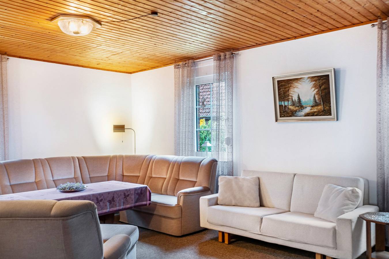 Ferienhaus 'Schenum' mit privater Terrasse und privatem Garten in Jever, Südliche Nordseeküste