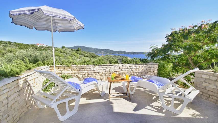 Villa für 4 Personen, mit Garten und Terrasse auf Korcula