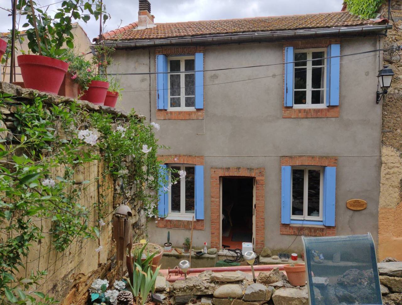 Ceps Cottage, maison en pierre in Roquebrun, Région de Béziers