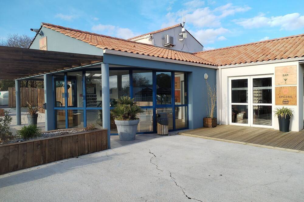Mobil-home premium tout equipé dans camping 4 étoiles le loyada in Talmont-Saint-Hilaire, Vendée