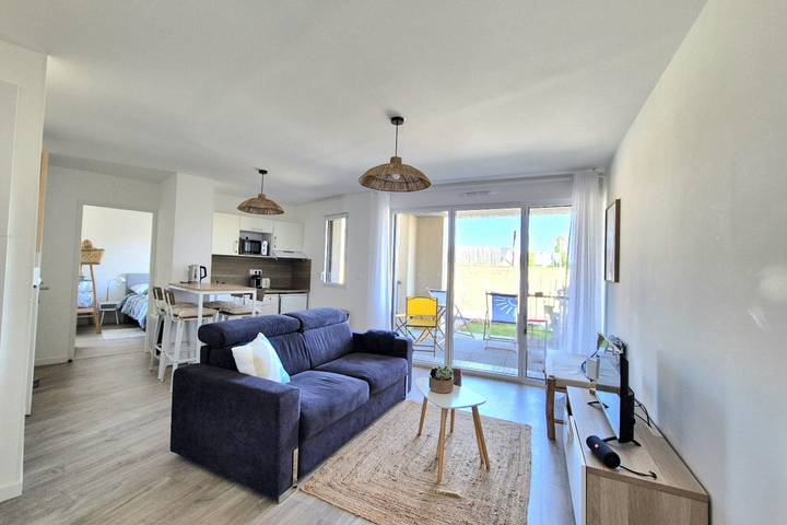Apartamento entero, Beautiful apartment with balcony and garden in Saint-Coulomb, Región de Saint-Malo