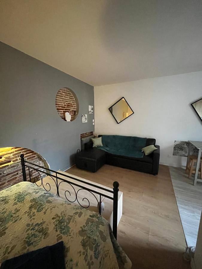 Appartement entier, Grand Studio Sur Cour Privative in Muret, Haute-Garonne