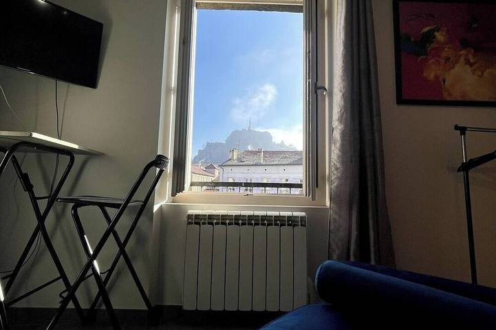 Apartamento entero, Cosy duplex in Carnot. in Le Puy-en-Velay, Alto Loira