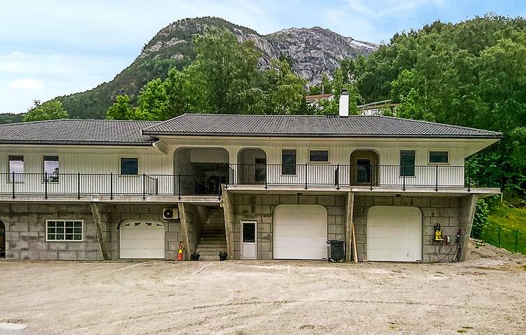 Gîte pour 3 personnes, avec terrasse dans Eidfjord