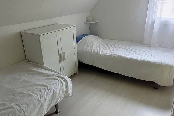 Location de vacances pour 4 personnes, avec piscine et jardin dans Plage de la Govelle - 2