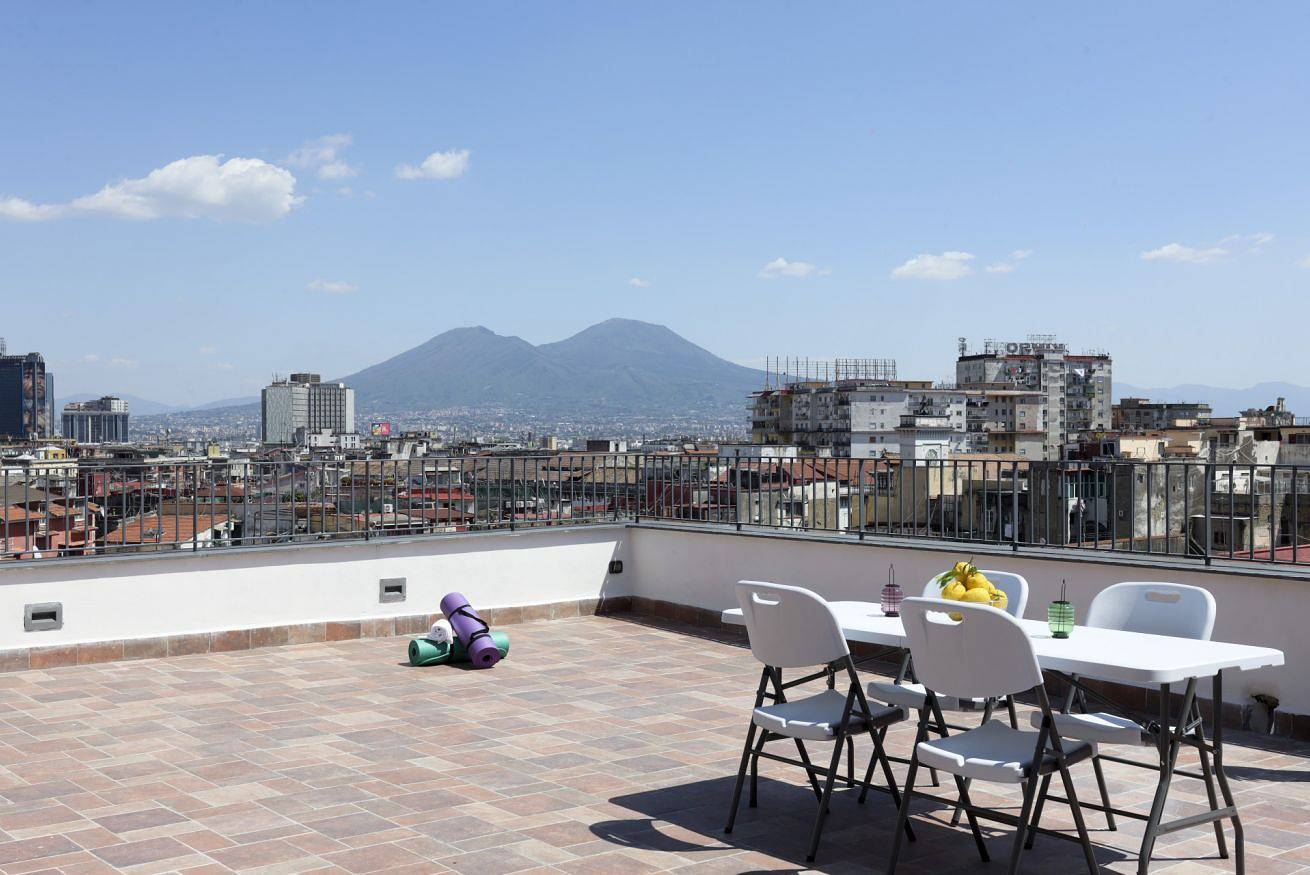 Appartamento intero, Guesthost - Tobia e l'Angelo: Terrazza Duomo in Napoli, Napoli e dintorni