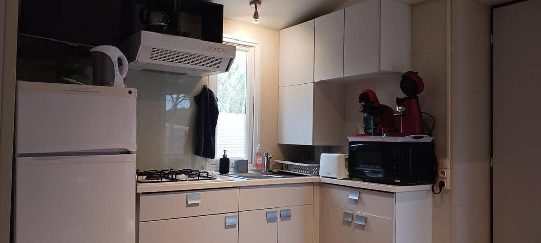 Camping pour 5 personnes, avec piscine ainsi que terrasse et bassin pour enfant à Port-la-Nouvelle - 3