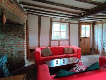 Holiday Rental for 8 People in Suffolk, East of England, Photo 2