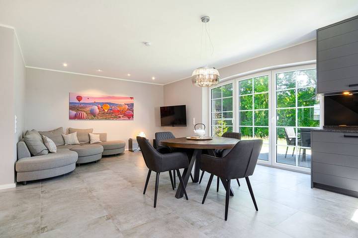 Ferienhaus für 4 Personen, mit Garten und Sauna sowie Ausblick - 1