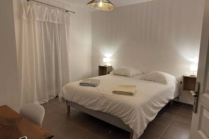 Gîte pour 6 personnes, avec terrasse à Pignans - 2