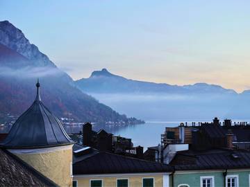 Ferienwohnung für 6 Personen, mit Balkon und Ausblick sowie Seeblick in Gmunden