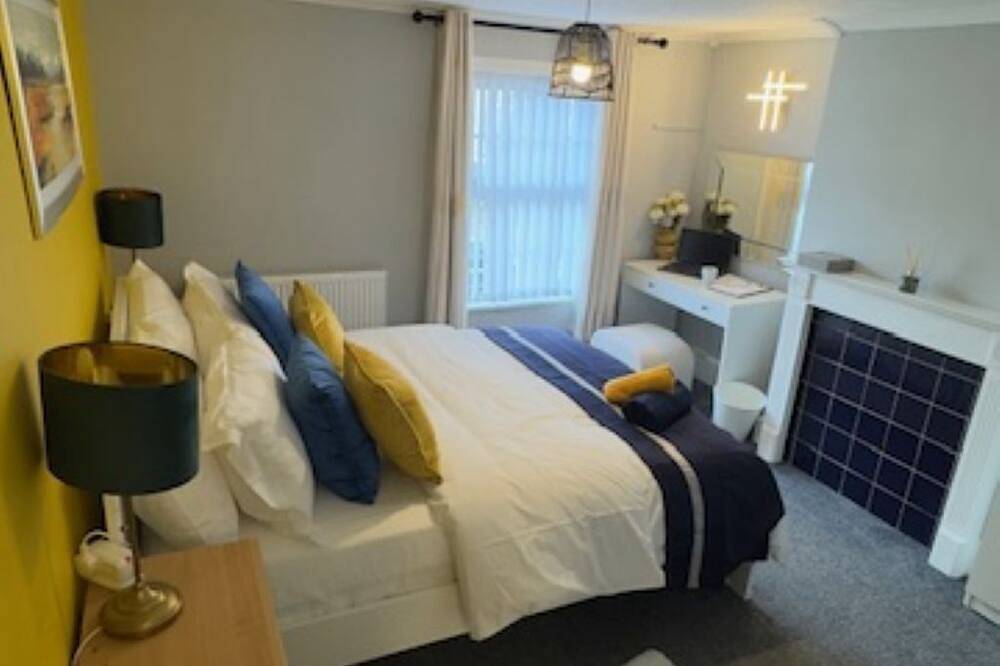 Olivia's Cosy Cottage in Chelmsford, Essex