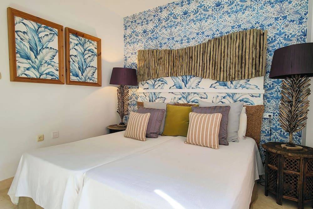 Geheel appartement, Gran Apto Cabopino Marbesa Beach in Carib Playa, Marbella