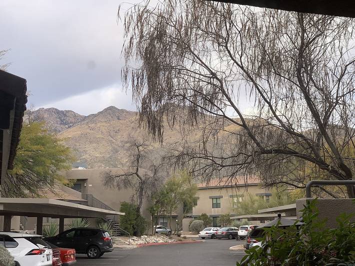 Vacation rental for 4 people, with hot tub and pool as well as balcony in Catalina Foothills