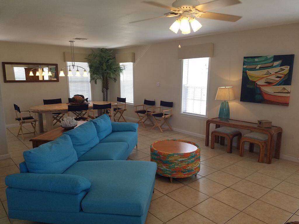 Vacation House for 12 Guests in Port Aransas, Mustang Island