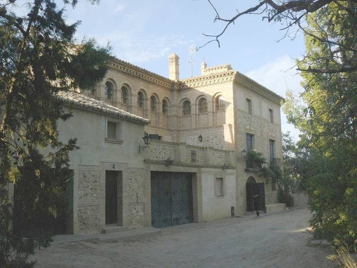 Casa rural para 6 personas, con Balcón y Terraza además de Jardín y Piscina en Campo de Borja