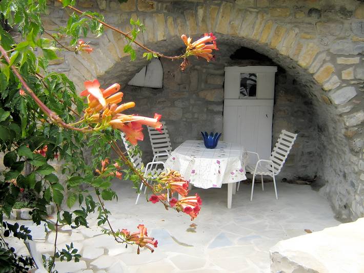 Maison de vacances « Gîte La Lavande » avec vue montagne, terrasse et jardin privés in Peyreleau, Parc naturel régional des Grands Causses