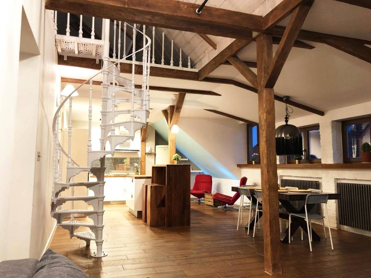 Cały apartament, Bednarska 18 - Loft by Homeprime in Warszawa (Śródmieście), Warszawa