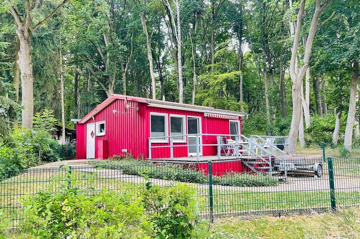 Ferienhaus für 4 Personen, mit Garten und Sauna, mit Haustier