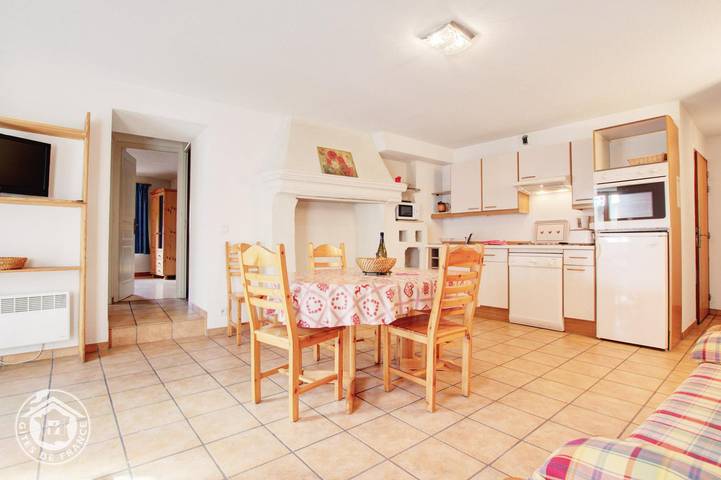 Gîte pour 6 personnes, avec terrasse