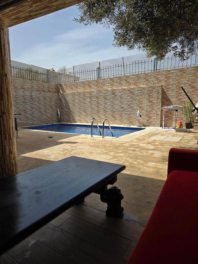 Appartement de vacances pour 11 personnes, avec balcon ainsi que piscine et vue